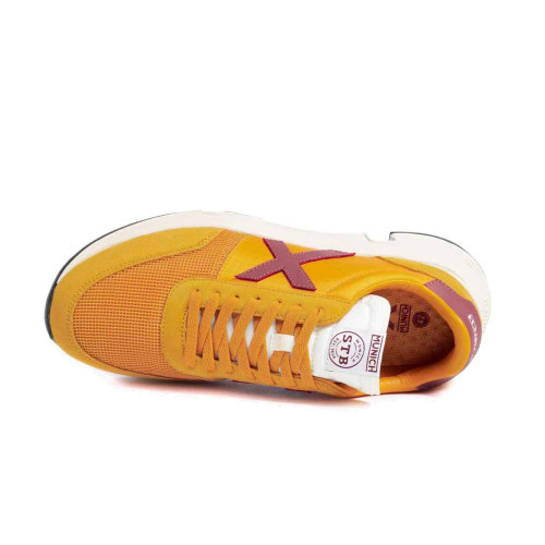Zapatillas Munich Versus 10 Mostaza Rojo Hombre 4173010