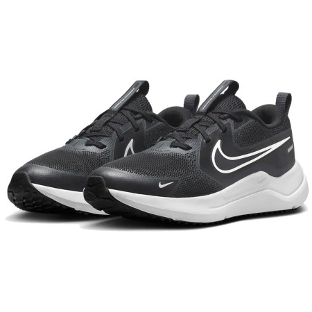 Zapatillas Nike Cosmic Runner Negro Blanco...