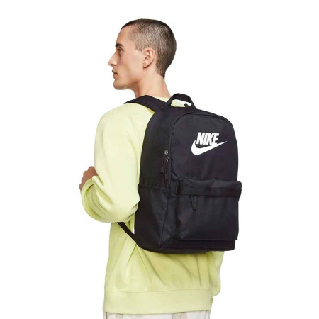 Mochila Nike Heritage Negro DC4244-010